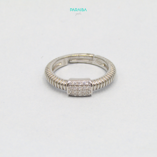 Anello fede con pavè rettangolare