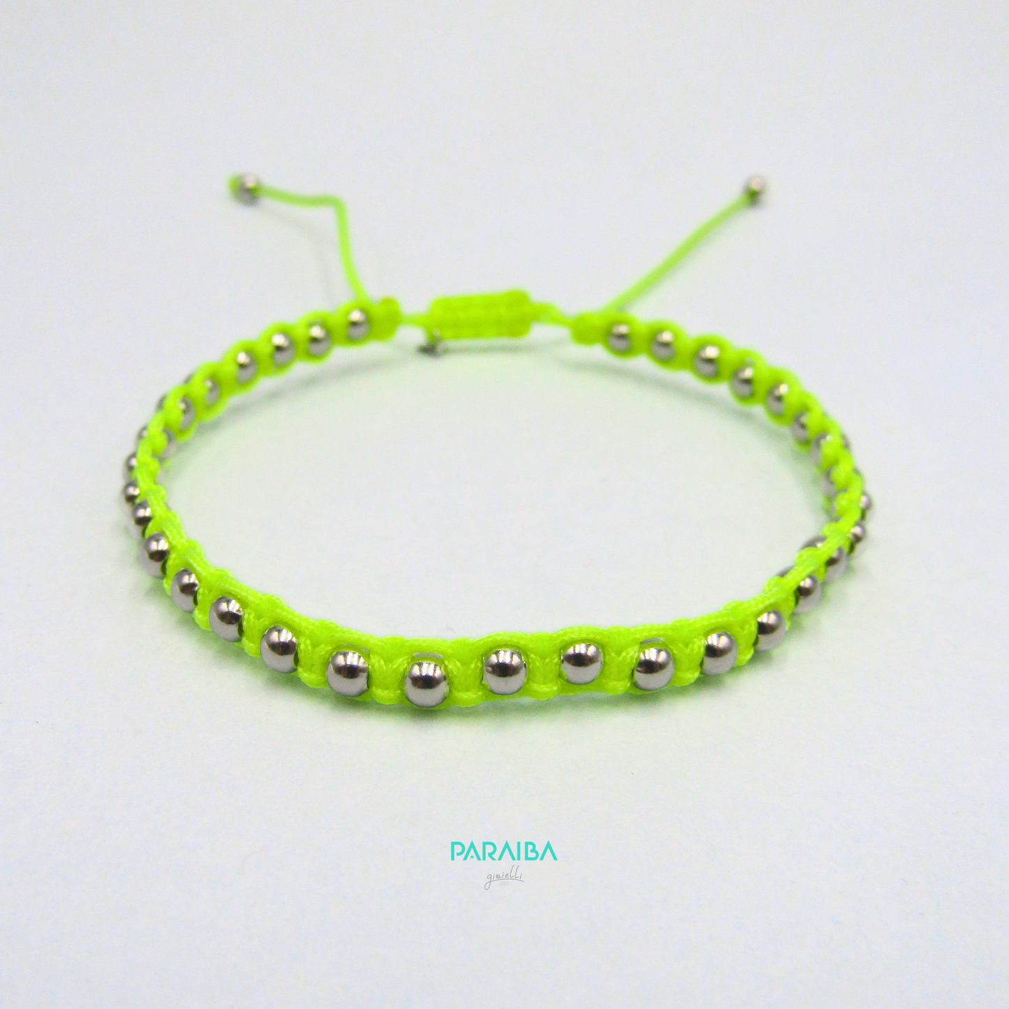 Bracciale cordino annodato e palline argento
