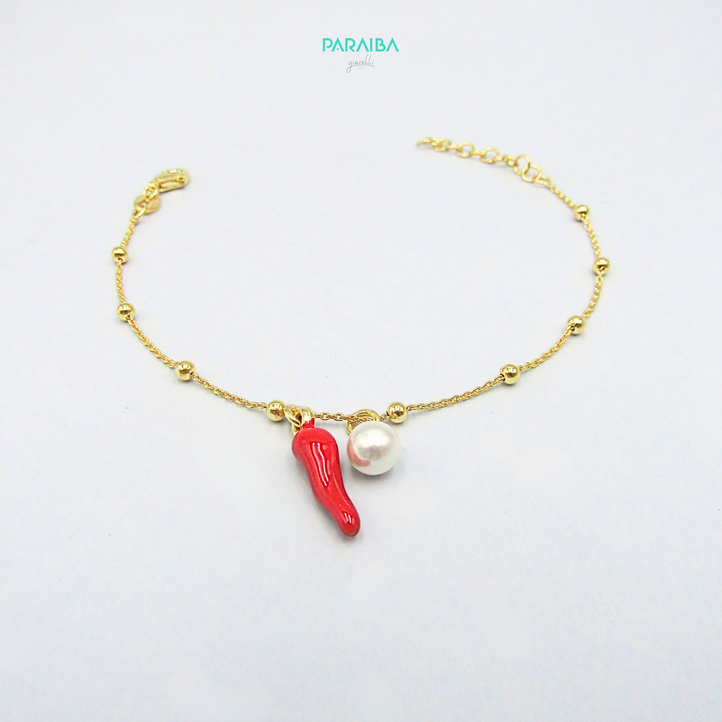 Horn and pearl bracelet