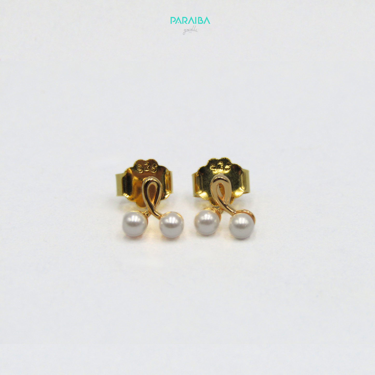 Cherry shell pearl stud earrings