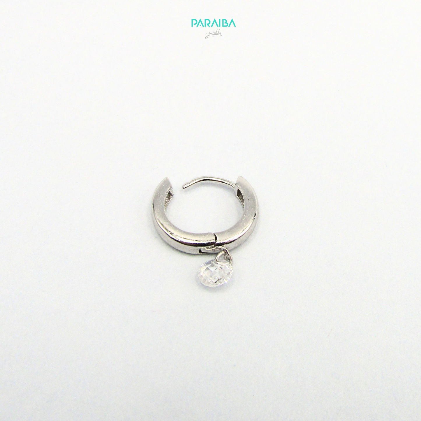 Snap earring with round stone pendant