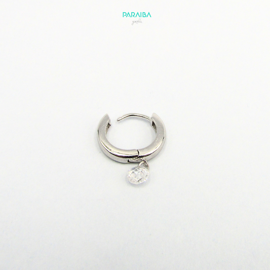 Snap earring with round stone pendant