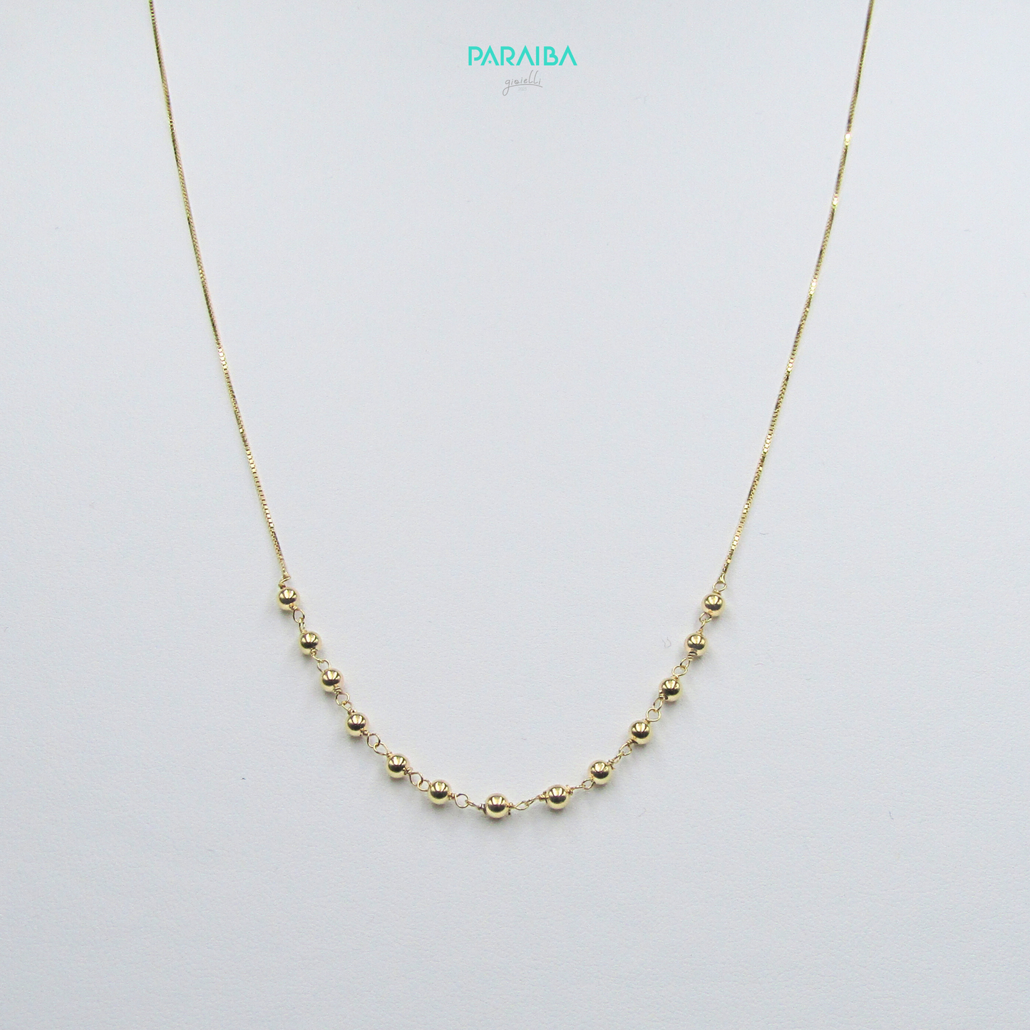 Collana con palline centrali