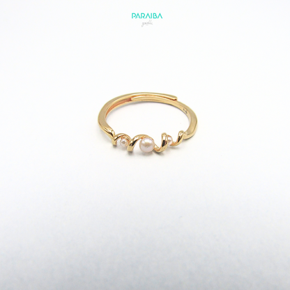 Anello con 3 perle fresh water