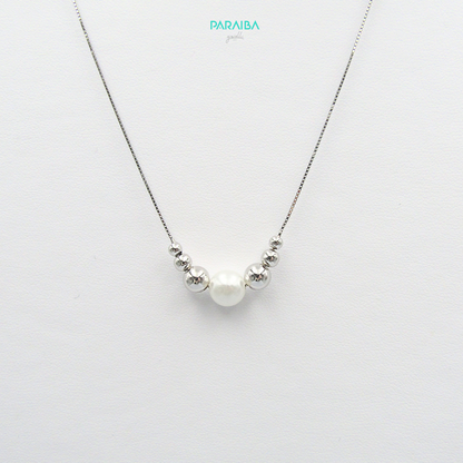 Venetian necklace with central smooth balls and pearl