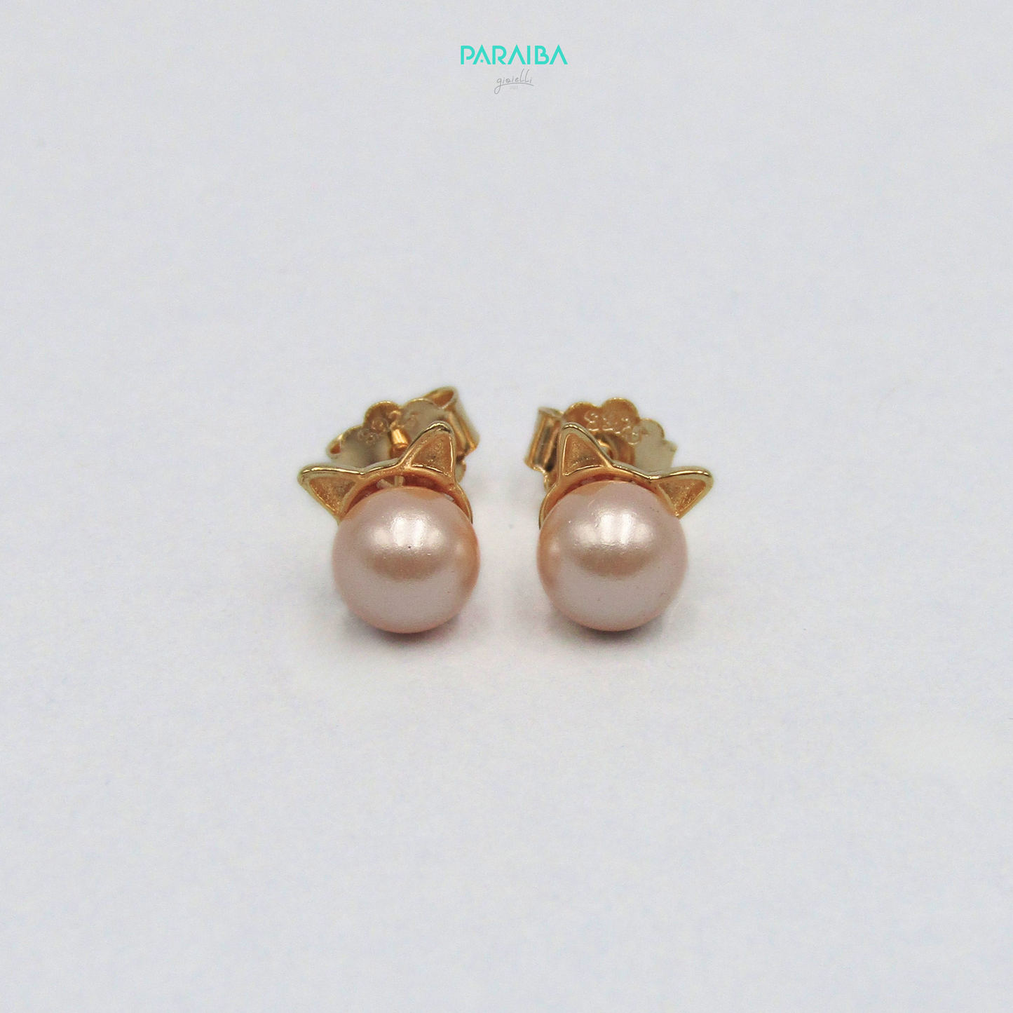 Pearl and cat ear stud earrings