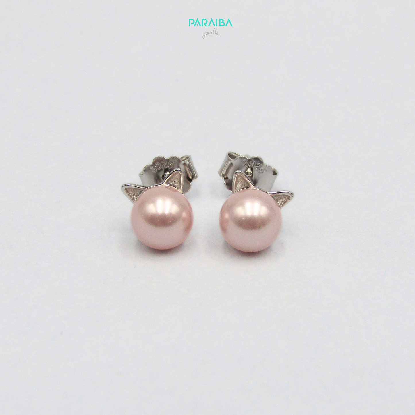 Pearl and cat ear stud earrings